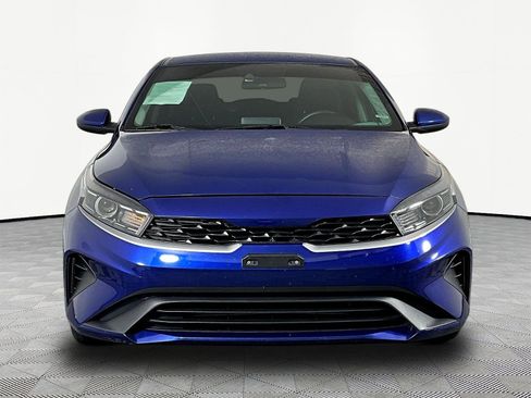 Used 2023 Kia Forte LXS FWD image 2