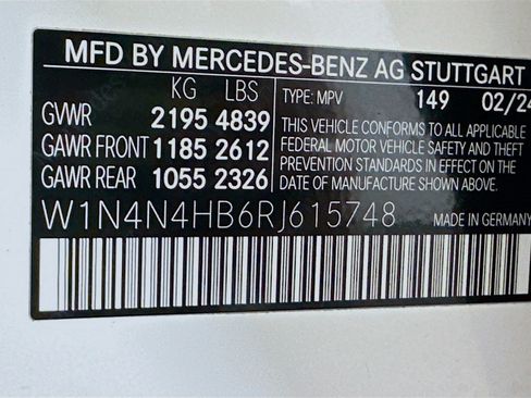 Used 2024 Mercedes-Benz GLA 250 4MATIC image 36