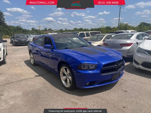 Used 2013 Dodge Charger R/T w/ Daytona Edition Group RWD image 3
