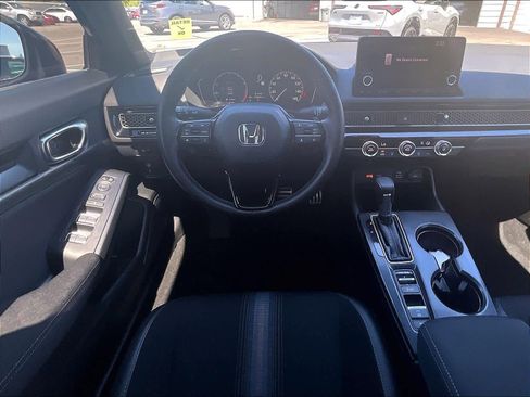 Used 2024 Honda Civic Sport image 7