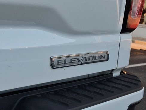 Used 2024 GMC Sierra 1500 Elevation AWD/4WD image 29