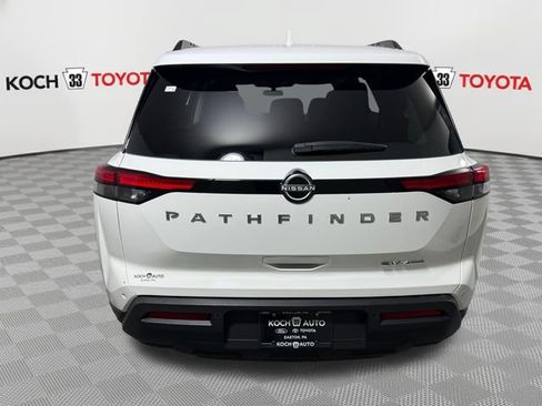 Used 2024 Nissan Pathfinder SV AWD/4WD image 7