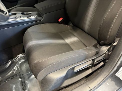 Used 2023 Honda Civic LX image 7
