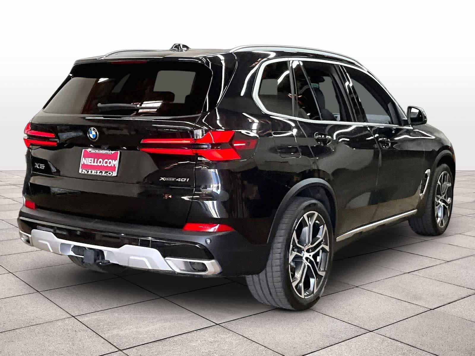 Used 2025 BMW X5 xDrive40i AWD/4WD image 15