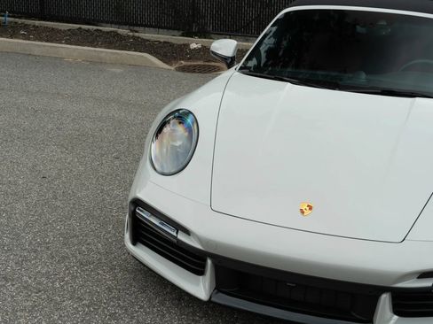 Used 2024 Porsche 911 Cabriolet AWD/4WD image 7