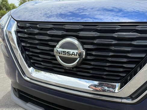 Used 2021 Nissan Rogue SV w/ Premium Package FWD image 23