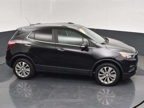 Used 2018 Buick Encore Preferred AWD/4WD image 30