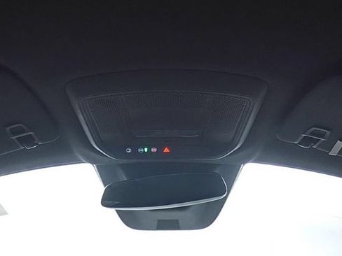 Used 2024 Chevrolet Equinox EV RS FWD image 26