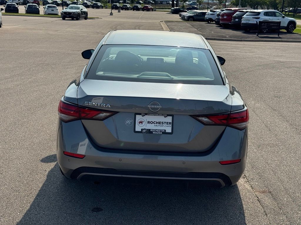 Used 2024 Nissan Sentra S FWD image 34