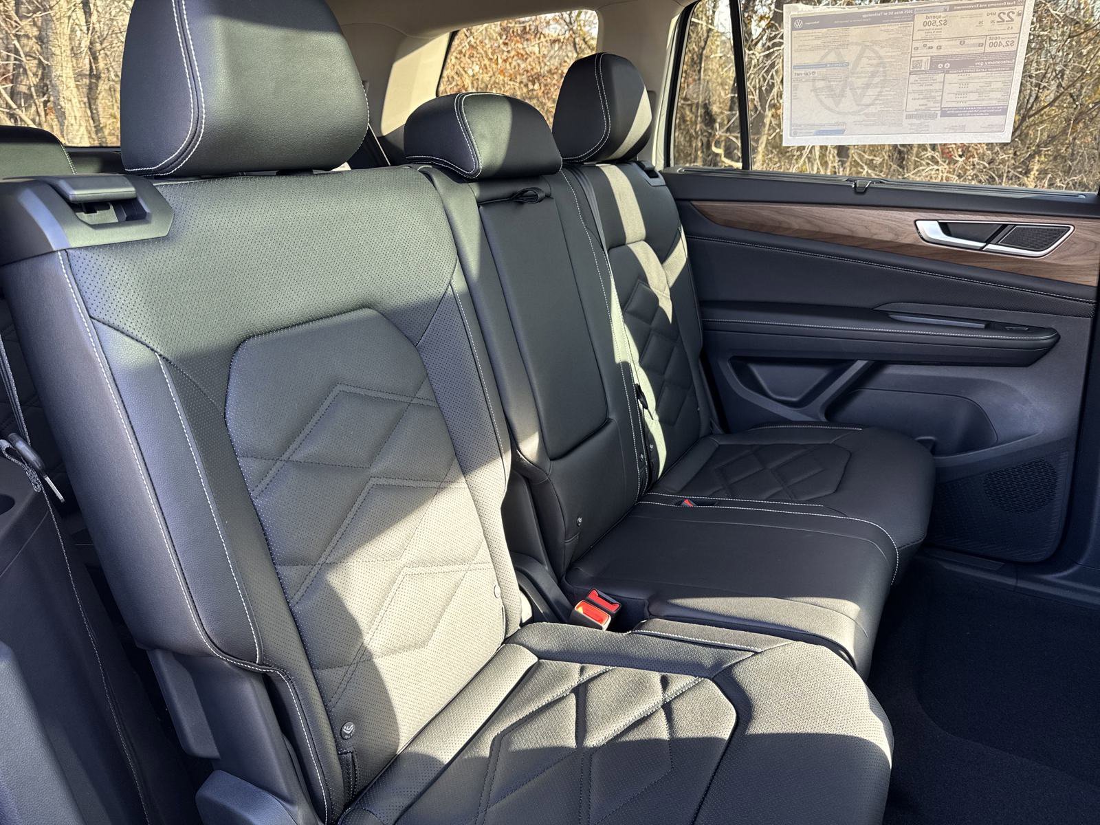 Certified 2026 Volkswagen Atlas SE FWD image 48