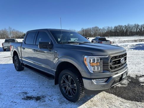 Used 2022 Ford F150 XLT w/ Equipment Group 302A High image 26
