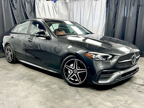 Used 2023 Mercedes-Benz C 300 4MATIC Sedan image 4
