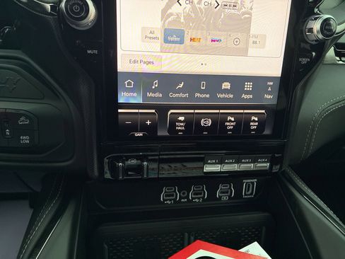 New 2026 RAM 2500 Limited image 22