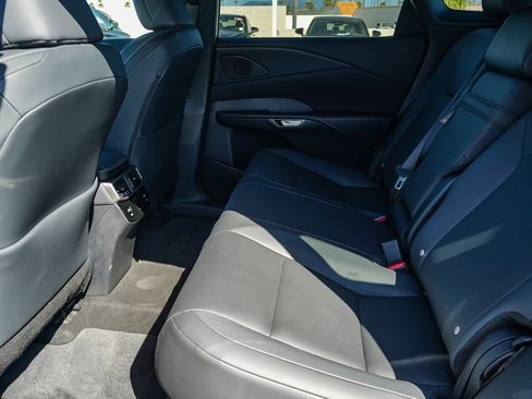 Used 2025 Lexus RX 350h w/ Convenience Package AWD/4WD image 22