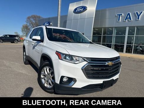 Used 2020 Chevrolet Traverse LT image 3
