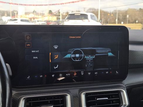 Used 2024 Ford Mustang Premium image 20