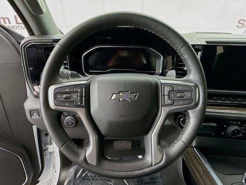 Used 2024 Chevrolet Silverado 1500 LT Trail Boss w/ Convenience Package II image 13