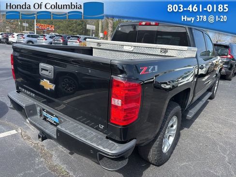 Used 2018 Chevrolet Silverado 1500 LT w/ All Star Edition image 3