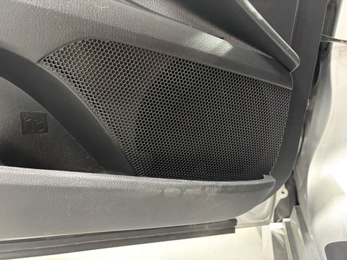 Used 2018 Toyota Camry XLE w/ Audio Package FWD image 26