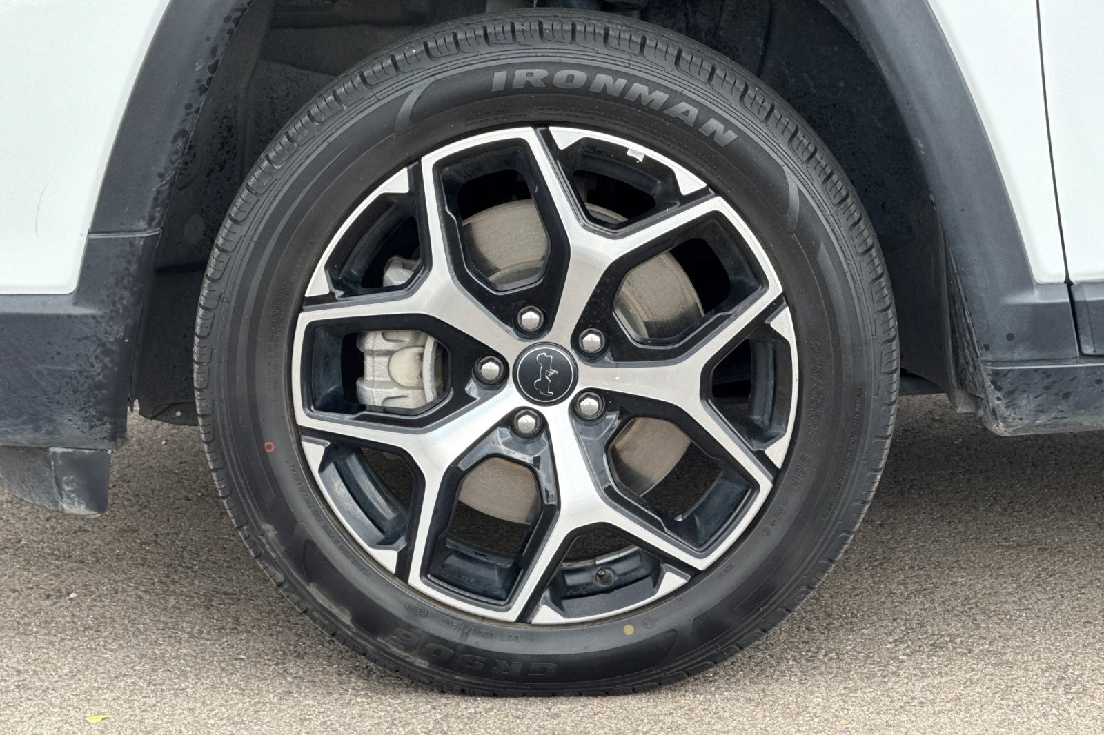 Used 2025 Jeep Compass Limited AWD/4WD image 28