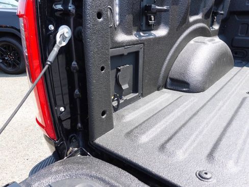 Used 2023 Ford F150 Lariat w/ Equipment Group 502A High image 32