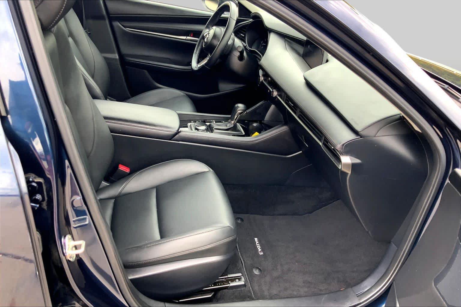 Used 2025 MAZDA MAZDA3 s FWD image 10