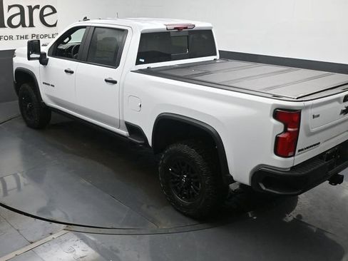 New 2026 Chevrolet Silverado 2500 ZR2 w/ LPO, Dark Essentials Package image 35