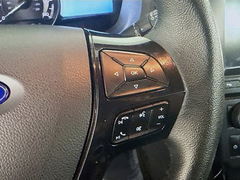 Used 2018 Ford Explorer XLT w/ Equipment Group 202A image 15