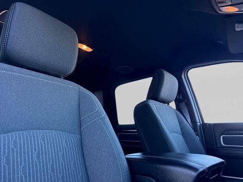 Used 2022 RAM 3500 Big Horn w/ Level A Equipment Group image 17