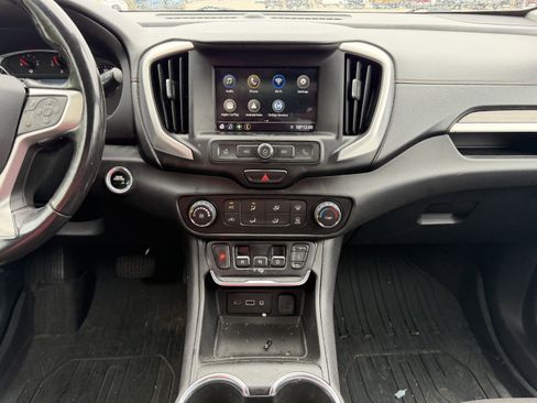 Used 2019 GMC Terrain SLE FWD image 17