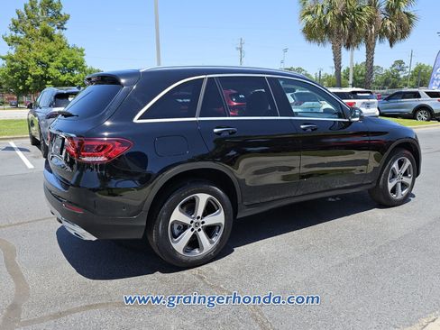 Used 2022 Mercedes-Benz GLC 300 image 5