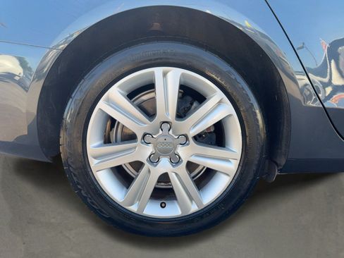 Used 2010 Audi A4 2.0T Premium w/ Bluetooth/Homelink Pkg FWD image 39
