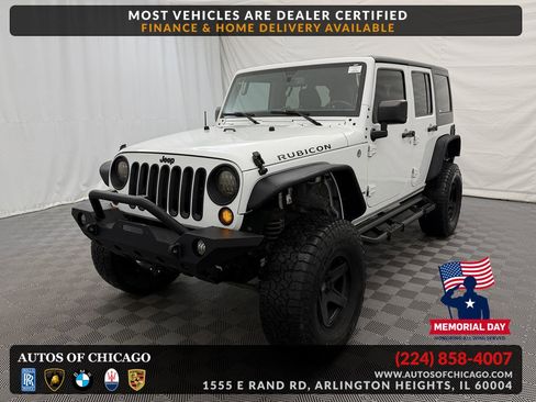 Used 2015 Jeep Wrangler Unlimited Rubicon w/ Connectivity Group AWD/4WD image 1