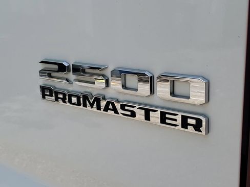 Used 2023 RAM ProMaster 2500 FWD image 10