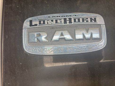 Used 2013 RAM 2500 Longhorn w/ Convenience Group AWD/4WD image 8