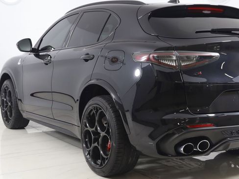 Used 2024 Alfa Romeo Stelvio Quadrifoglio w/ Active Assist Plus Package AWD/4WD image 25