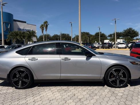 Used 2026 Honda Accord SE image 13