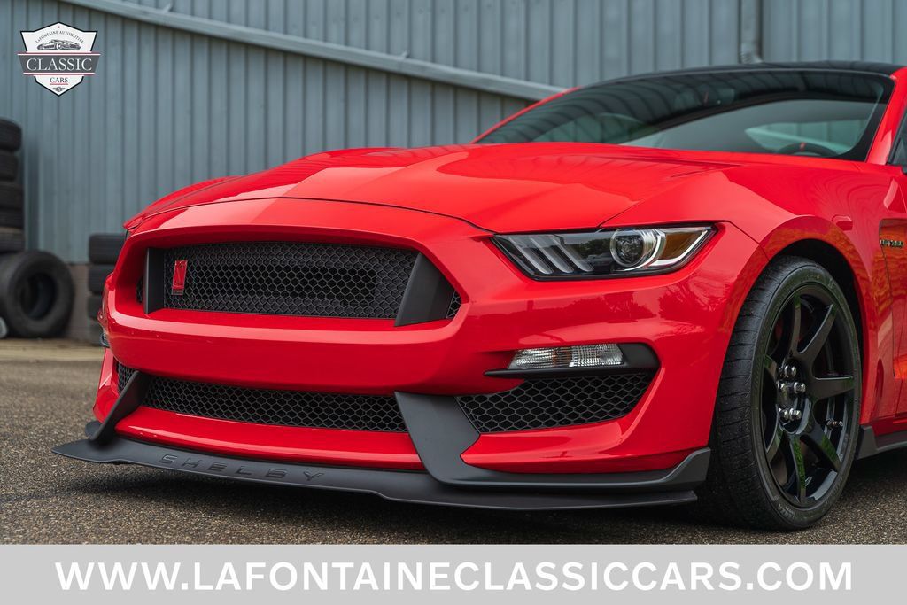 Used 2017 Ford Mustang Shelby GT350R w/ GT350R Equipment Group 920A RWD image 10