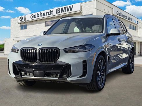 New 2026 BMW X5 xDrive50e w/ M Sport Package image 3
