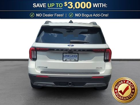 Used 2026 Ford Explorer Active w/ Active Comfort Package RWD image 5