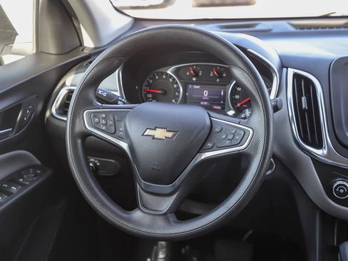 Used 2022 Chevrolet Equinox LT image 9