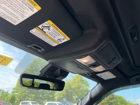 Certified 2025 Nissan Frontier PRO-4X w/ Pro Premium Package AWD/4WD image 28