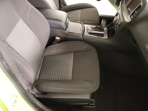 Used 2023 Dodge Charger SXT w/ Blacktop Package image 13