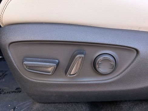 Used 2023 Toyota RAV4 XLE Premium FWD image 15