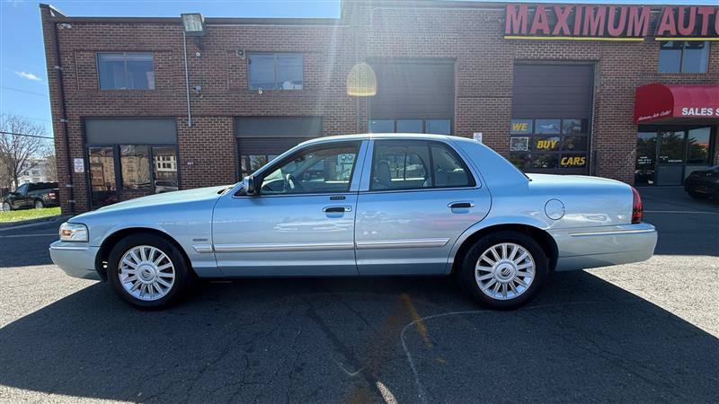 Used 2009 Mercury Grand Marquis LS RWD image 16