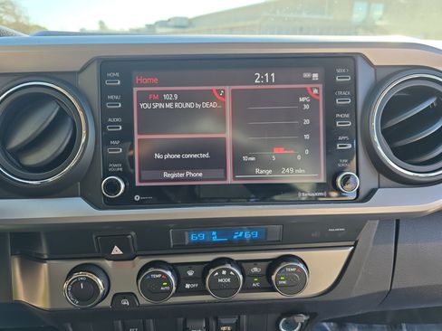 Used 2021 Toyota Tacoma SR5 image 23