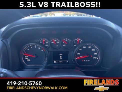 Certified 2024 Chevrolet Silverado 1500 Custom Trail Boss w/ Dark Appearance Package image 7