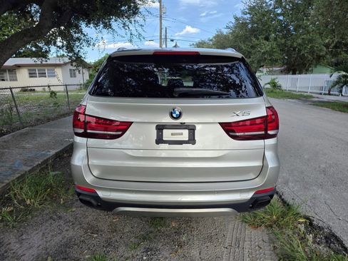 Used 2016 BMW X5 xDrive50i image 9