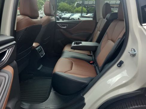 Certified 2024 Subaru Forester Touring AWD/4WD image 33