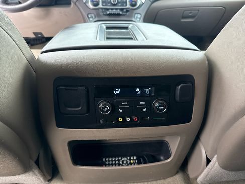 Used 2016 Chevrolet Tahoe LTZ image 33